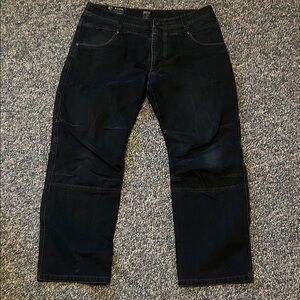 Men's Kuhl pants